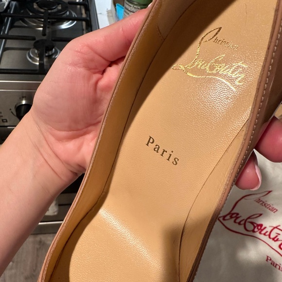 Christian Louboutin So Kate - Picture 4 of 7